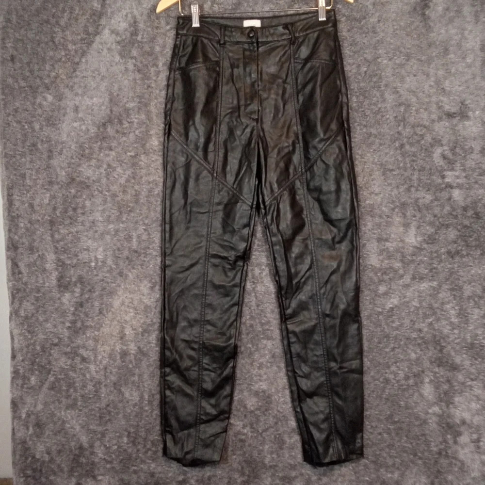Aritza Wilfred Melina high waisted vegan leather black women's pants size 8 - Picture 3 of 9